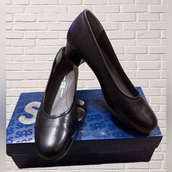 SAS Shoes - SAS Running Late-X Black Leather Comfort Heels Women’s 7.5 M